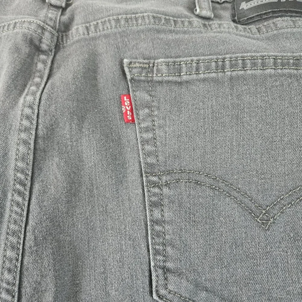 Levi's Men's Jeans Size W38 X L32 Gray Straight Leg WPL 423 CA00342 - Picture 3 of 12